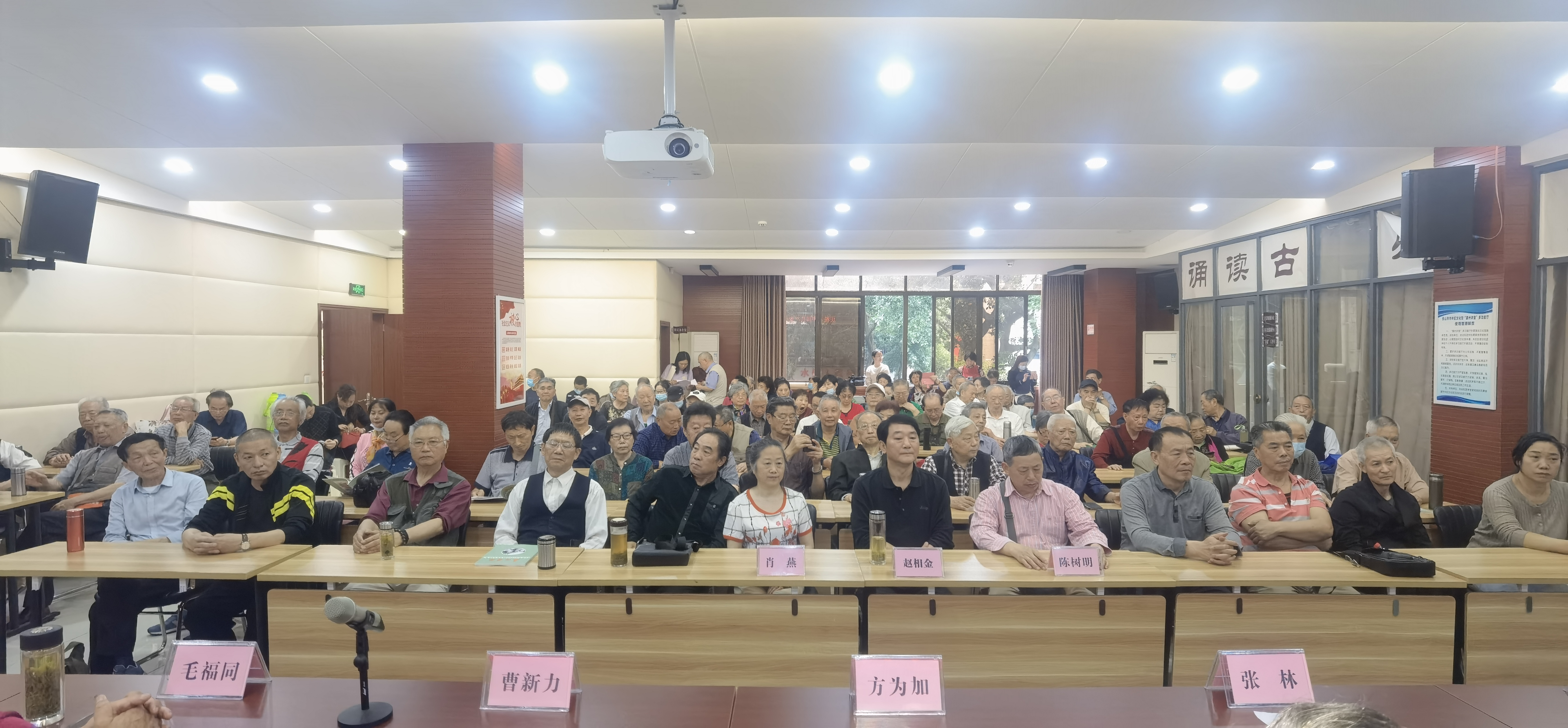 Զ 黭ףй100黭չ